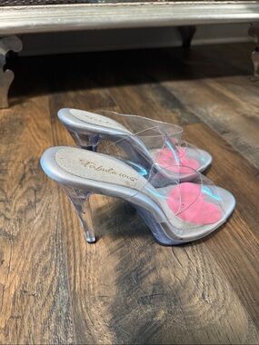 Bodybuilding Compitition Silver Clear-Strap Heels with Pink Insole